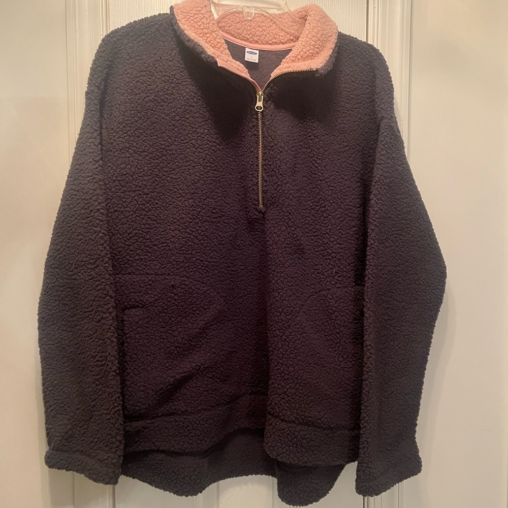 Women’s Old Navy fleece pullover size L NWT!